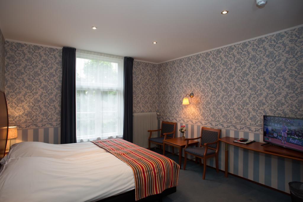 Landhotel De Hoofdige Boer Almen Exterior photo